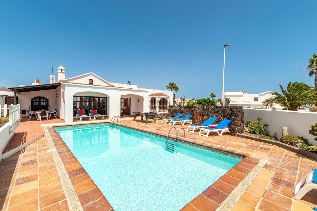Villa Nikki By Villa Plus Puerto del Carmen  Bagian luar foto
