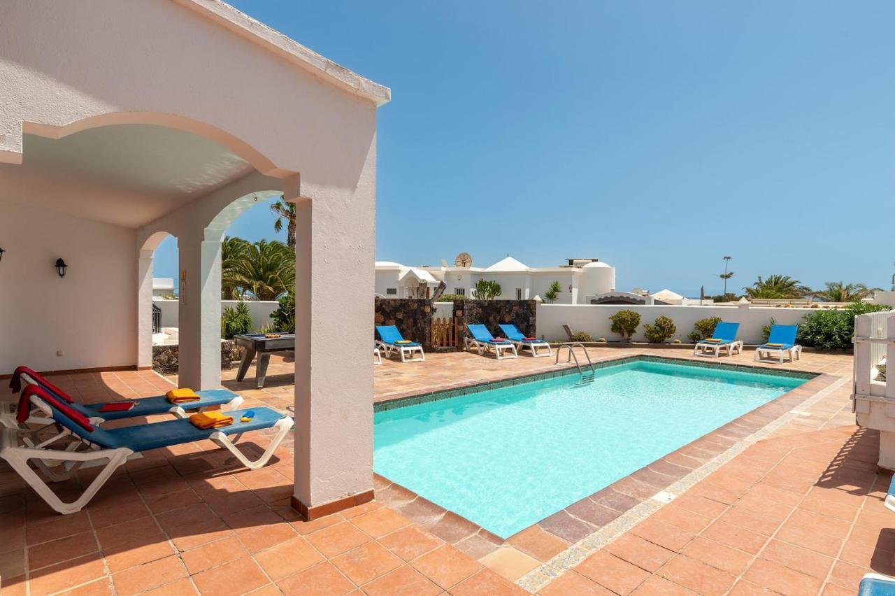 Villa Nikki By Villa Plus Puerto del Carmen  Bagian luar foto