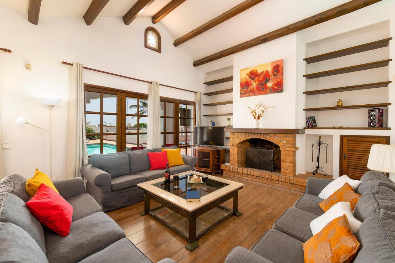 Villa Nikki By Villa Plus Puerto del Carmen  Bagian luar foto